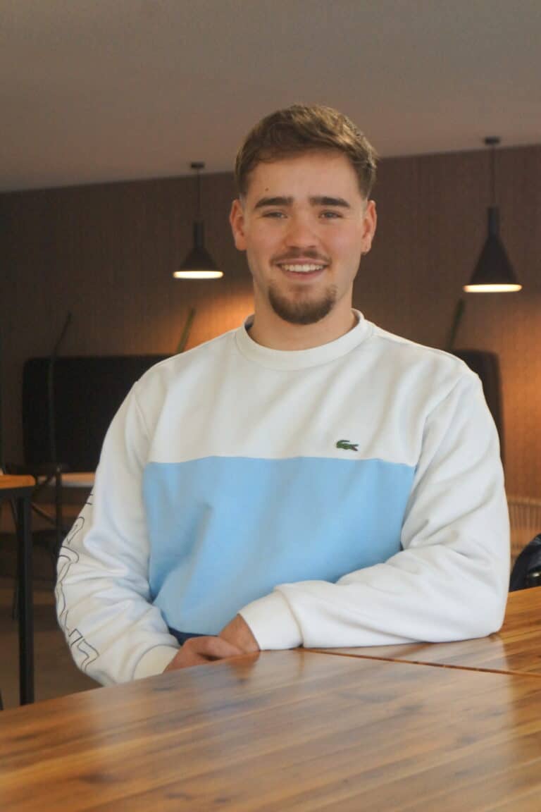 Adrien Soulier - Apprenant en dev web / web mobile à l'école du numérique